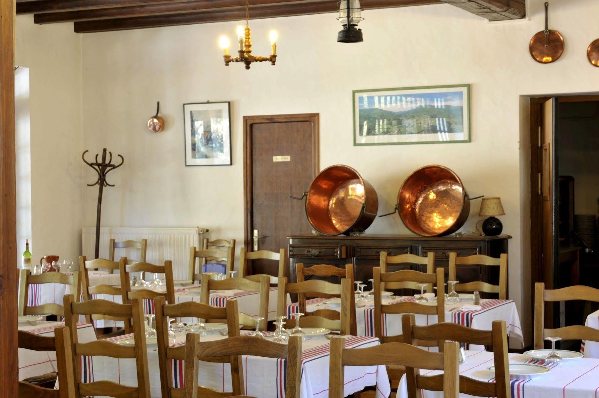 Hotel Restaurant Noblia Bidarray Exterior photo