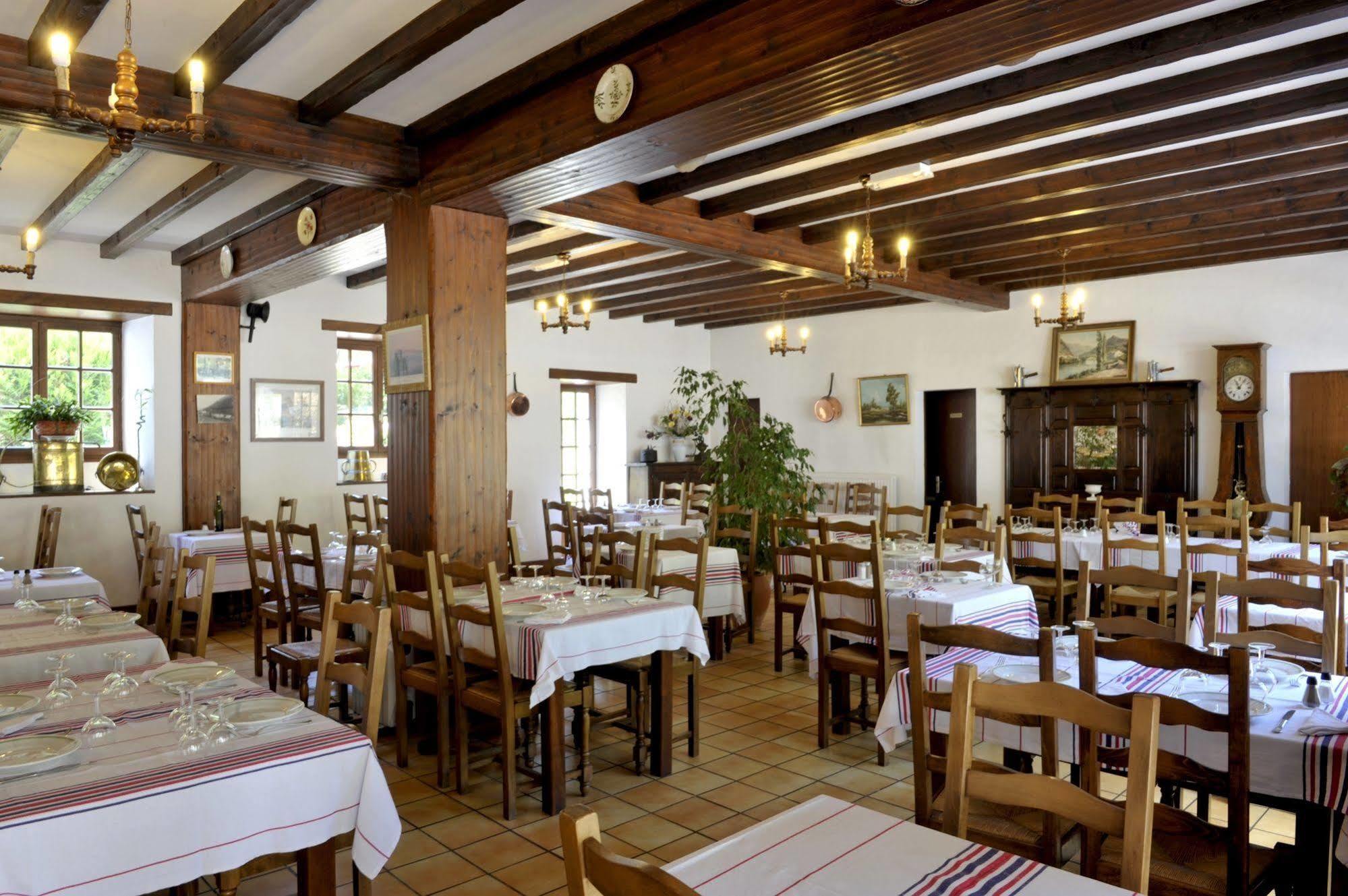 Hotel Restaurant Noblia Bidarray Exterior photo